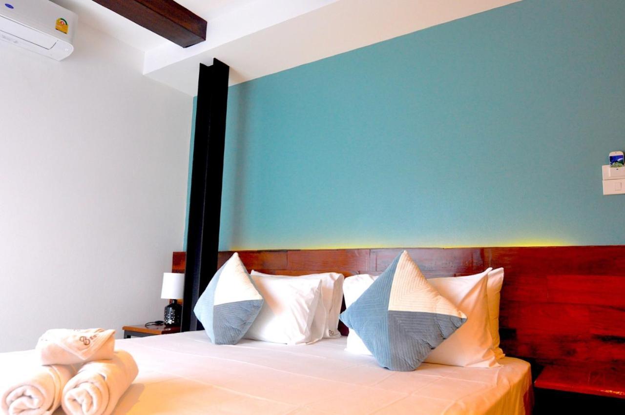 Hotel The Eight Ratvithi House Chiang Mai Esterno foto