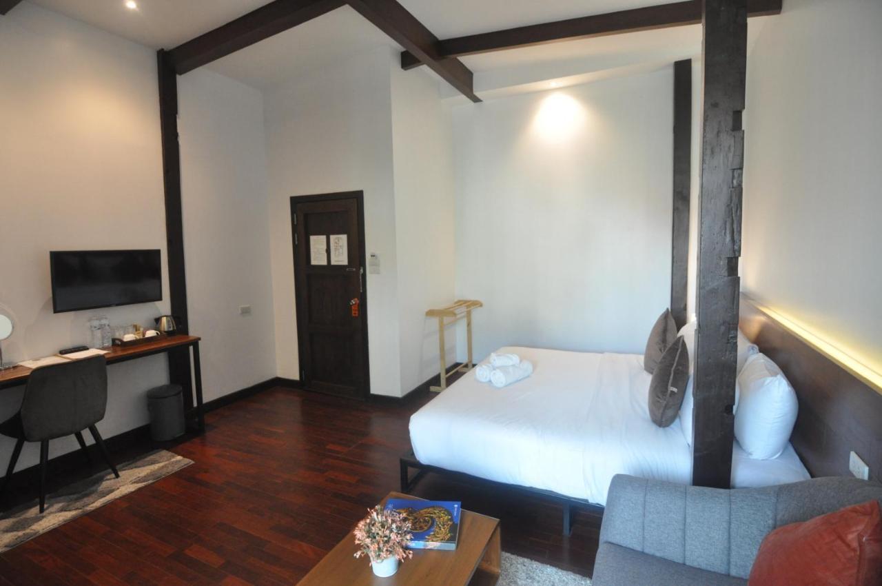 Hotel The Eight Ratvithi House Chiang Mai Esterno foto